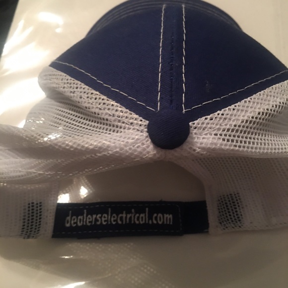 Every day where baseball cap. - Picture 2 of 4